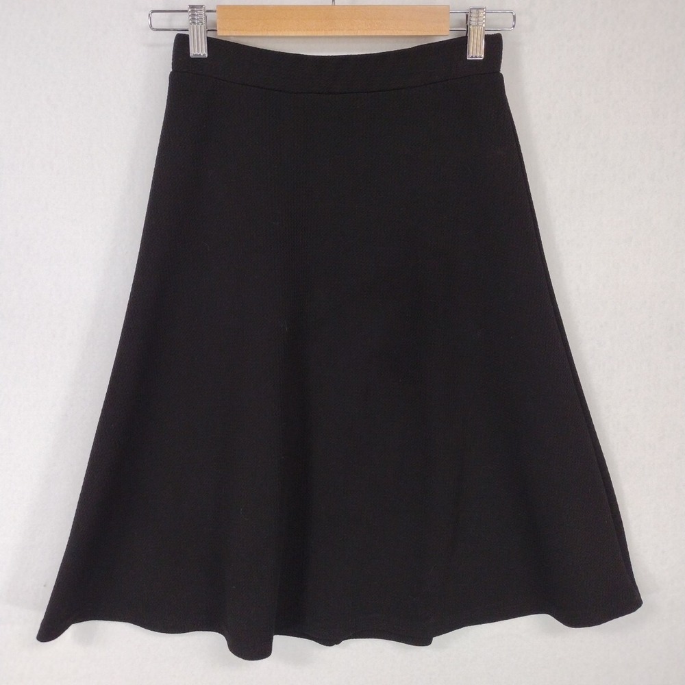 “Ashley Blue” A Line Skirt Women’s Small Stretch Waist Textured Weave Black